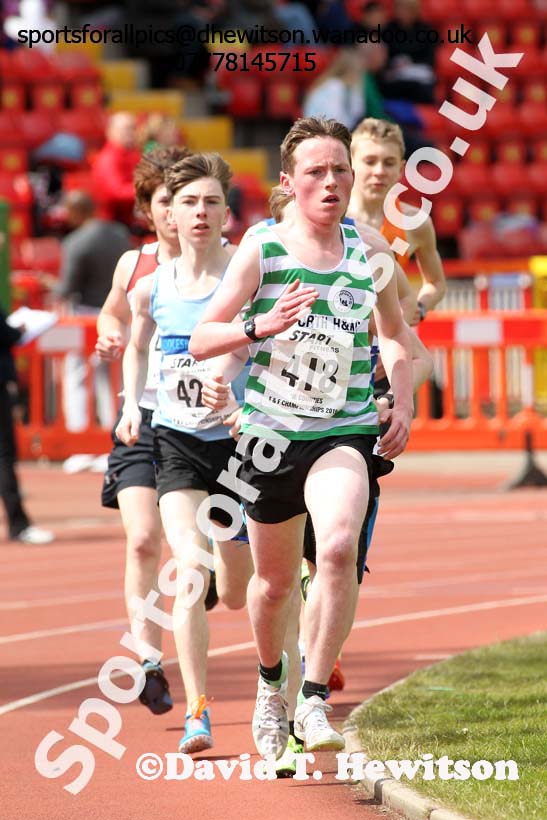 Mens under-17s 3000 metres, North Eastern Track and Field Champs, Gateshead Stadium. Photo: David T. Hewitson/Sports for All Pics